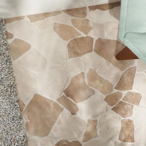 Shower | 1 sq. ft. Nature Flagstone Jumbo Komodo Beige Honed Marble Mosaic Tile Komodo Shower Komodo